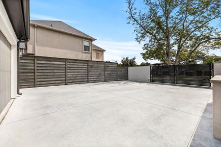 New construction Single-Family house 5961 Williamstown Rd, Dallas, TX 75230 - image