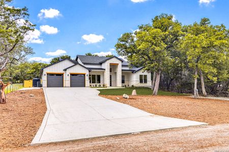 New construction Single-Family house 112 River View Dr, Boerne, TX 78006 - image