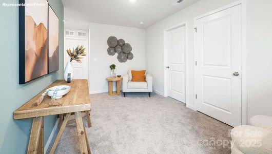 New construction Single-Family house 13129 Bristlehead Wy, Charlotte, NC 28215 plan Robie - image