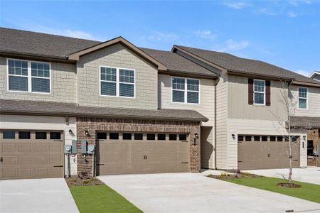 Broadmoor Village by Starlight Homes in Cedar Hill - photo 2 2