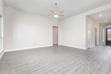 New construction Single-Family house 1908 Comanche Dr, DeSoto, TX 75115 null- photo 17 17