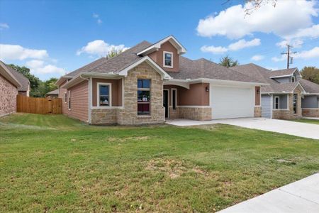 New construction Single-Family house 604 N Frisco St, Sherman, TX 75090 - image
