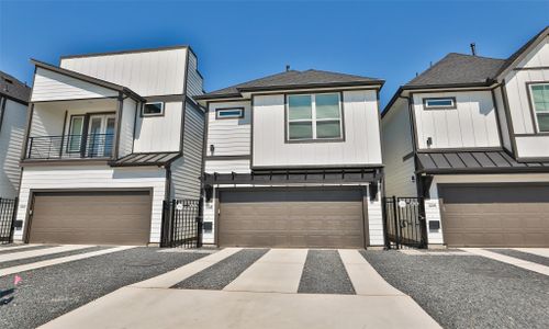 New construction Townhouse house 119B E 43rd St, Houston, TX 77018 1791- photo 0