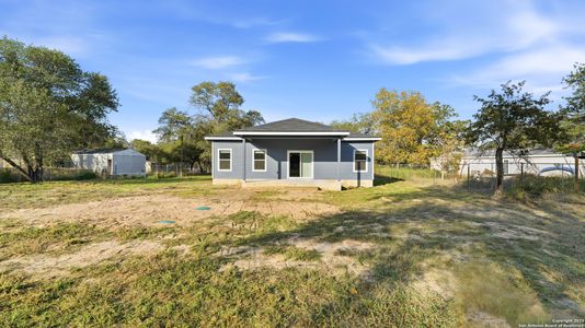 New construction Single-Family house 4606 Lee Wy, Elmendorf, TX 78112 - image