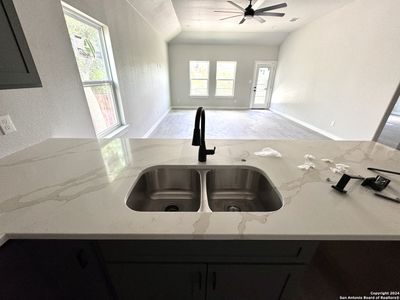 New construction Single-Family house 615 Kenswick Vw, San Antonio, TX 78223 null- photo 11 11