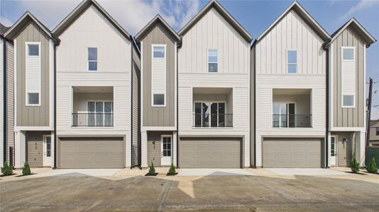 New construction Single-Family house 602 Skyland Terrace Wy, Houston, TX 77009 - image