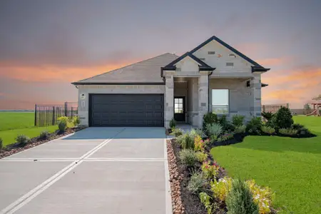 New construction Single-Family house 1984 Glacier Gorge Trl, Dayton, TX 77535 plan The Highlands - image