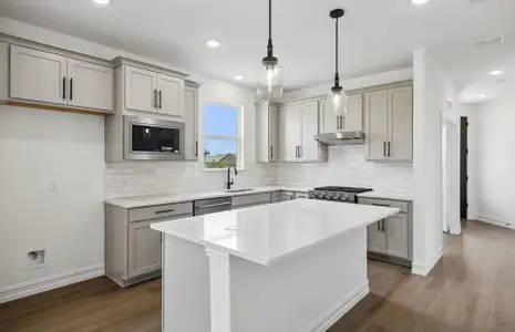 New construction Single-Family house 4509 Snead St, Celina, TX 75009 plan Contour - image 5