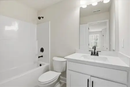 New construction Single-Family house 2032 Seclusion Trl, Monroe, GA 30656 - image 9