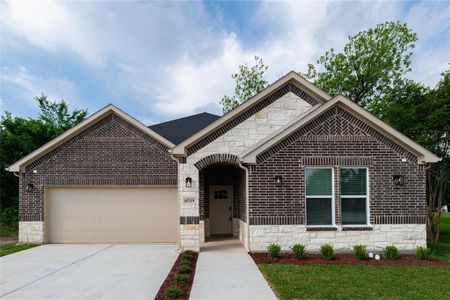 New construction Single-Family house 4519 Rosehill Rd, Garland, TX 75043 - image