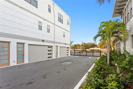 New construction Townhouse house 40 64Th St S, Unit 1, St. Petersburg, FL 33707 - image