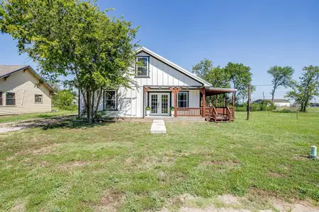 New construction Single-Family house 607 E Main St, Itasca, TX 76055 - image