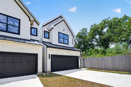 New construction Single-Family house 308 Engel St, Unit A, Houston, TX 77011 - image
