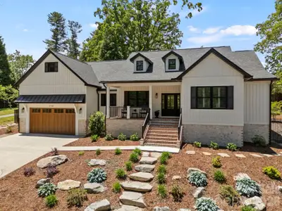 New construction Single-Family house 710 Knollwood Dr, Hendersonville, NC 28791 - image