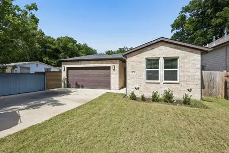 New construction Single-Family house 3806 Vandervort Dr, Dallas, TX 75216 - image