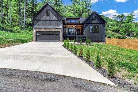 New construction Single-Family house 63 Winding Ridge Rd, Fairview, NC 28730 - image