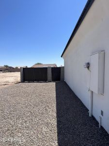 New construction Single-Family house 13627 S Del Rio Rd, Arizona City, AZ 85123 null- photo 27 27