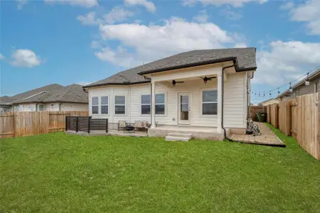 New construction Single-Family house 652 Wild Spur Ln, Liberty Hill, TX 78642 null- photo 30 30