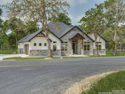 New construction Single-Family house 188 Crescent Ridge Dr., Adkins, TX 78101 - photo 0