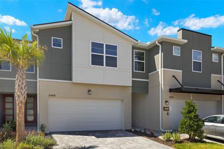 New construction Townhouse house 3480 Timber Crossing Avenue, Brandon, FL 33511 - photo 0