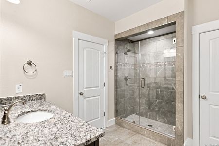 New construction Single-Family house 130 Merion Ln, La Vernia, TX 78121 - image 15