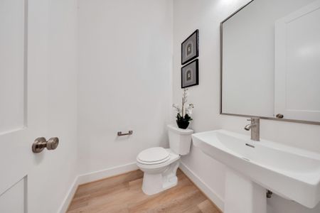 New construction Single-Family house 1135 Lake Pointe Pkwy, Sugar Land, TX 77478 - image 10