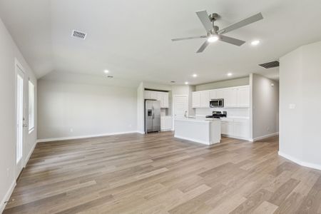 New construction Single-Family house 2213 Avatar Wy, Aubrey, TX 76227 plan Harper - image 18