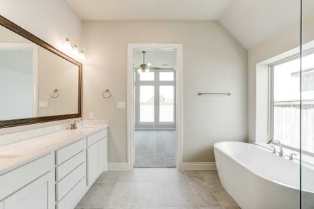 New construction Single-Family house 116 Founders Grove Lp, Willis, TX 77318 plan 2688 - image 10