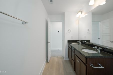 New construction Single-Family house 24 Cypress Moss Ct, Lillington, NC 27546 plan Summit - image 8