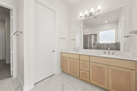 New construction Single-Family house 112 Aiden Dr, Waxahachie, TX 75165 plan Vista - image 7