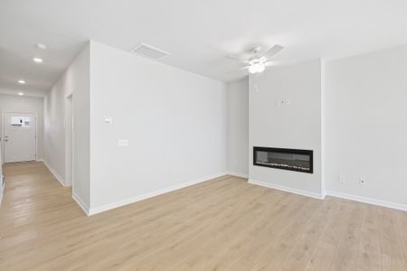 New construction Townhouse house 7450 Mashburn Dr, Charlotte, NC 28269 plan Foxglove - image 16
