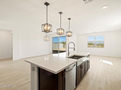 New construction Single-Family house 25975 N 160Th Ln, Surprise, AZ 85387 Lark- photo 8 8