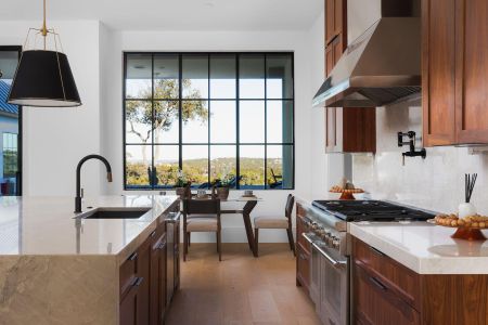 New construction Single-Family house 4405 Hennig Dr, Austin, TX 78738 - image 8