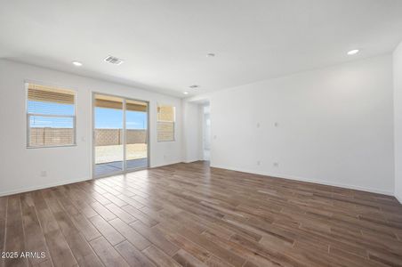 New construction Single-Family house 18522 W Mohave St, Goodyear, AZ 85338 Dove- photo 8 8