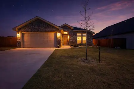 New construction Single-Family house 108 Mesa Dr, Glen Rose, TX 76043 - image