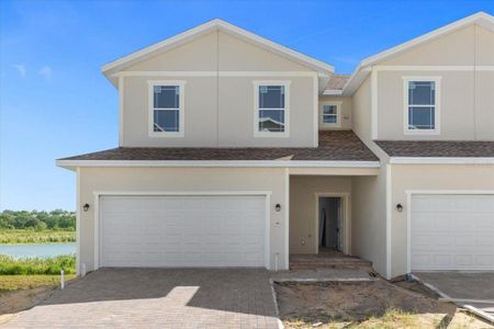 New construction Townhouse house 945 Lakefront Village Drive, Clermont, FL 34711 - photo 0