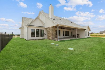 New construction Single-Family house 166 Coalson Crossing, Azle, TX 76020 - photo 30 30