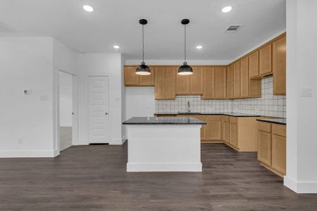 Kitchen Island Overlooking Breakfast Nook