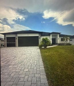 New construction Single-Family house 409 Western Ave S, Lehigh Acres, FL 33974 - image