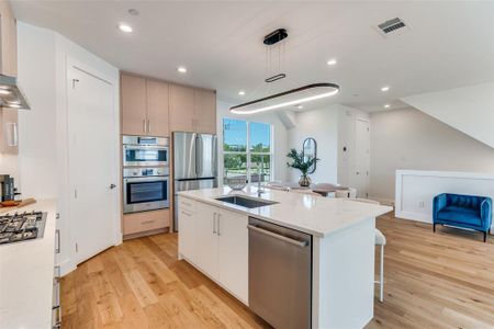 New construction Townhouse house 3940 Spring Valley Rd, Unit 3, Farmers Branch, TX 75219 - image 4