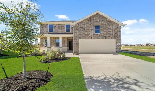 New construction Single-Family house 8407 Bay Ridge Circle, Baytown, TX 77523 - photo 0