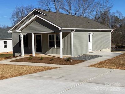 New construction Single-Family house 1027 Adams St, Statesville, NC 28677 null- photo 0 0