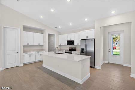 New construction Single-Family house 2537 Sw 11Th Pl, Cape Coral, FL 33914 plan The Paradise Cove III - image 13