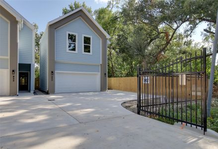 New construction Single-Family house 957 Ringold St, Houston, TX 77088 - image