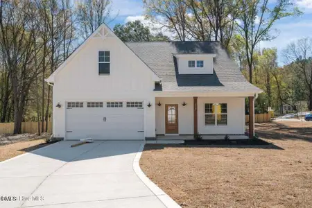 New construction Single-Family house 220 Telluride Ct, Aberdeen, NC 28315 - image
