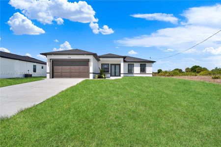 New construction Single-Family house 914 Manresa Ave S, Lehigh Acres, FL 33974 - image