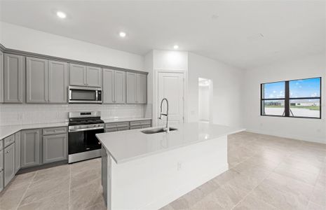 New construction Single-Family house 19611 Indian Rock Pl, Lakewood Ranch, FL 34211 plan Mystique - image 5