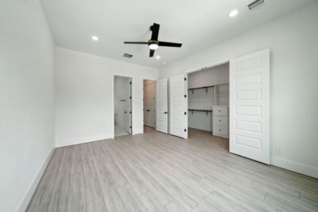 New construction Single-Family house 7131 Eastwood St, Unit A, Houston, TX 77021 - image 16