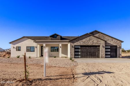 New construction Single-Family house 22524 W Huntington Drive, Buckeye, AZ 85326 - photo 0