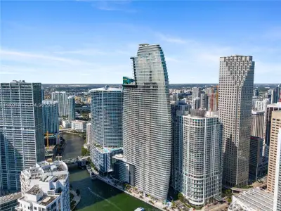 New construction Condo house 300 Biscayne Blvd Wy, Unit 2103C, Miami, FL 33131 - image